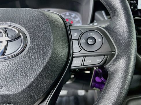 Used 2025 Toyota Corolla LE FWD image 16