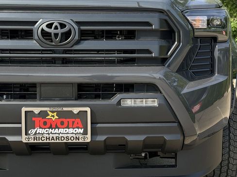 New 2026 Toyota Tacoma SR5 AWD/4WD image 8