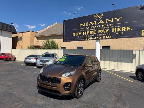 Used 2017 Kia Sportage EX w/ EX Technology Package FWD image 3