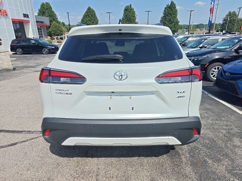 Used 2026 Toyota Corolla Cross XLE AWD/4WD image 5