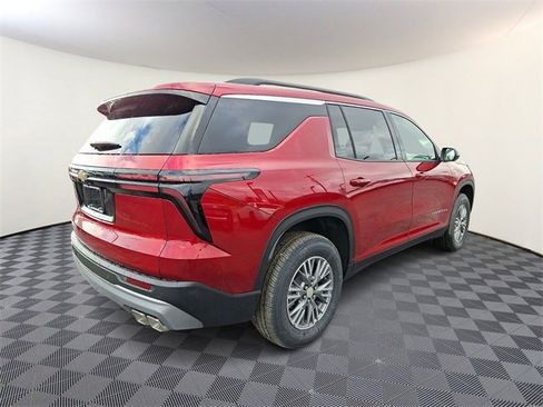 New 2026 Chevrolet Traverse LT image 4