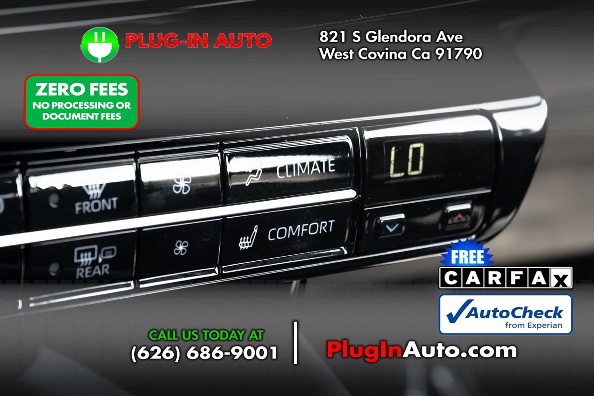 Used 2025 Toyota Mirai XLE RWD image 24