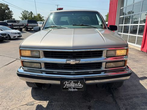 Used 1999 Chevrolet Silverado 2500 4x4 Crew Cab w/ Preferred Equipment Group 2 image 3