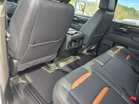 New 2026 GMC Sierra 2500 AT4 w/ AT4 Premium Plus Package image 28