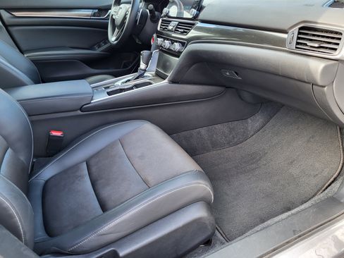 Used 2022 Honda Accord Sport image 16