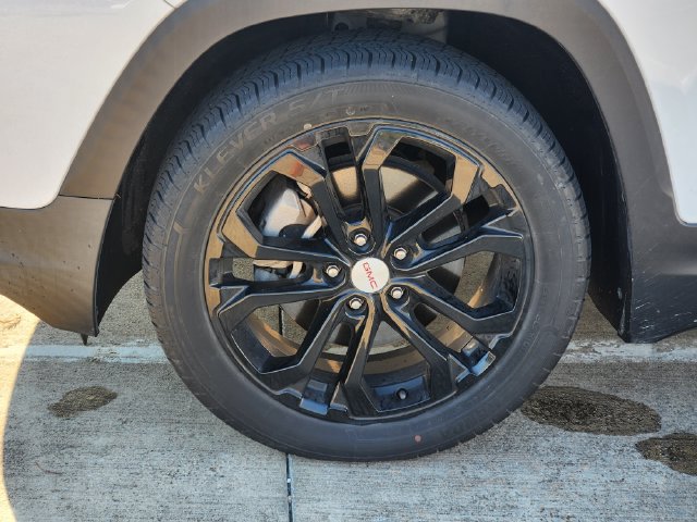 Used 2020 GMC Terrain SLT w/ Preferred Package FWD image 10