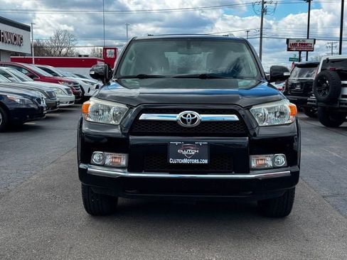 Used 2012 Toyota 4Runner SR5 w/ Convenience Pkg AWD/4WD image 2