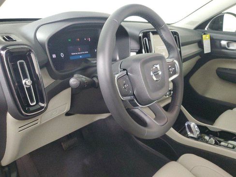 Certified 2026 Volvo XC40 B5 Plus w/ Protection Package Premier AWD/4WD image 20
