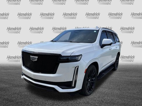 Used 2024 Cadillac Escalade Sport w/ Touring Package image 7