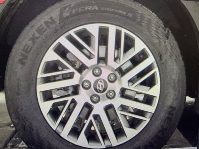 Used 2026 Hyundai Palisade SEL FWD image 9