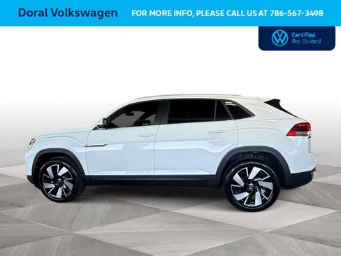 Used 2025 Volkswagen Atlas Cross Sport SE FWD image 5