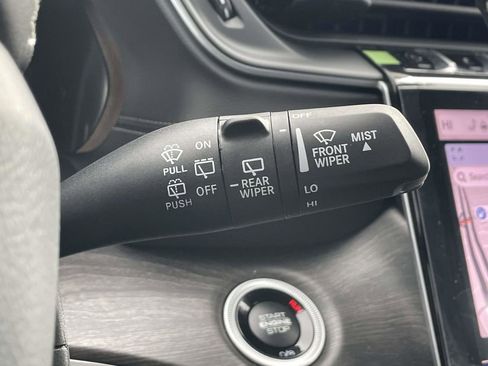 New 2025 Jeep Grand Cherokee L Limited w/ Luxury Tech Group II image 34