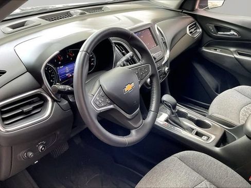 Used 2022 Chevrolet Equinox LT AWD/4WD image 12