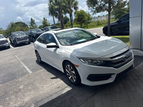 Used 2016 Honda Civic EX image 2