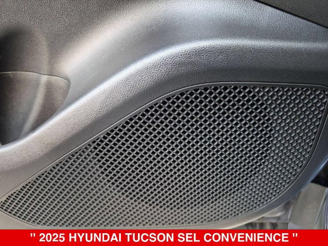 Used 2025 Hyundai Tucson SEL AWD/4WD image 14