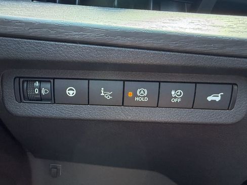 Certified 2023 Nissan Ariya AWD image 14