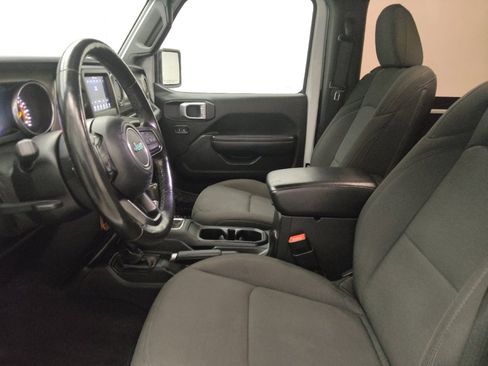 Used 2020 Jeep Wrangler Sport AWD/4WD image 17