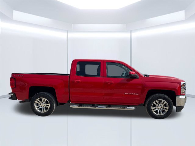 Used 2018 Chevrolet Silverado 1500 LT w/ All Star Edition AWD/4WD image 12