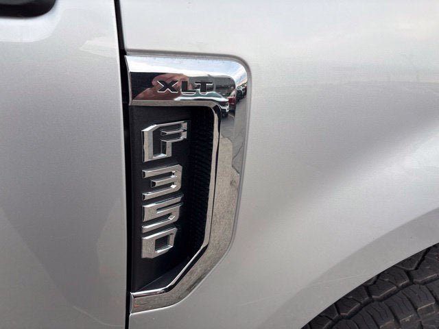 Used 2019 Ford F350 XLT w/ XLT Value Package AWD/4WD image 6
