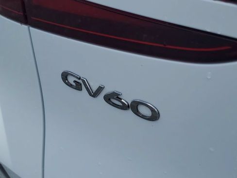 Used 2023 Genesis GV60 Advanced AWD/4WD image 8