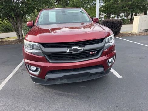 Used 2017 Chevrolet Colorado Z71 RWD image 3