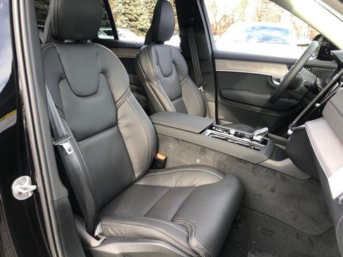 New 2026 Volvo XC90 B6 Ultra w/ Protection Package Premier image 34