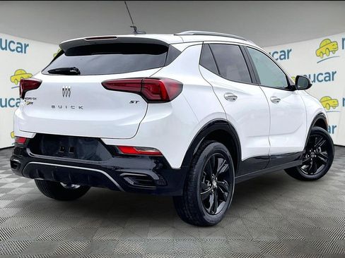 Used 2024 Buick Encore GX Sport Touring image 6