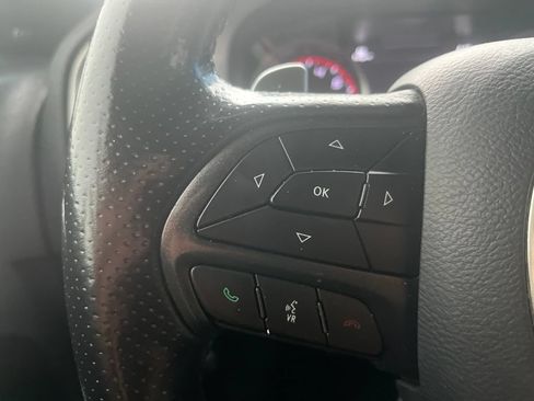 Used 2019 Dodge Charger R/T RWD image 18