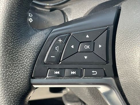 Used 2019 Nissan Rogue SL w/ Premium Package image 27