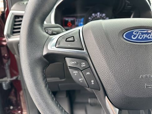 Used 2020 Ford Edge Titanium w/ Equipment Group 301A image 4