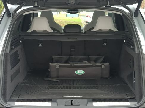 New 2026 Land Rover Range Rover Sport SV image 36