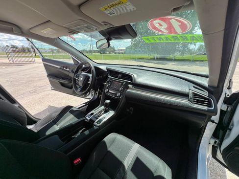 Used 2019 Honda Civic LX image 20