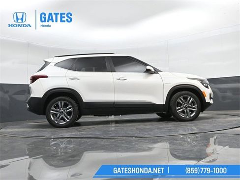 Used 2022 Kia Seltos S image 32