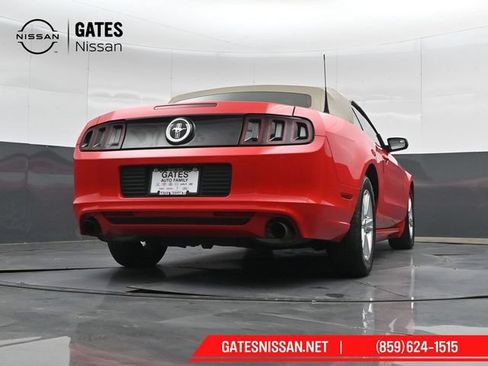 Used 2014 Ford Mustang Convertible w/ Equipment Group 102A RWD image 25