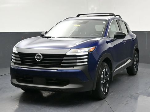 New 2026 Nissan Kicks SV w/ Cold Weather Package AWD/4WD image 3