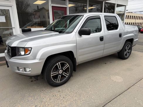 Used 2014 Honda Ridgeline Sport image 27