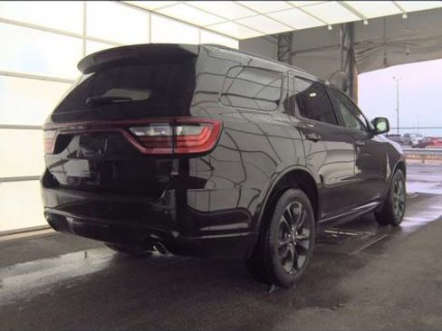 Used 2025 Dodge Durango GT AWD/4WD image 4
