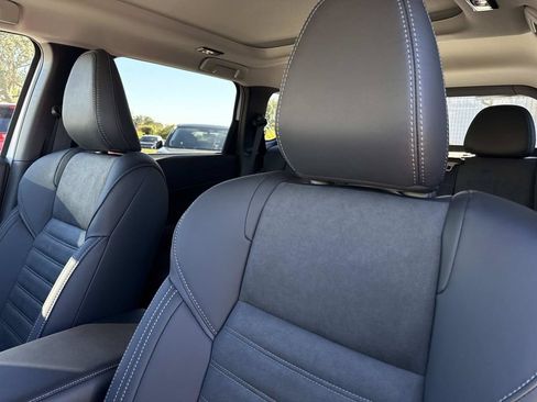 New 2026 Mitsubishi Outlander AWD image 22