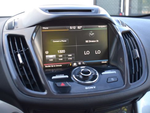 Used 2013 Ford C-MAX Energi SEL FWD image 24