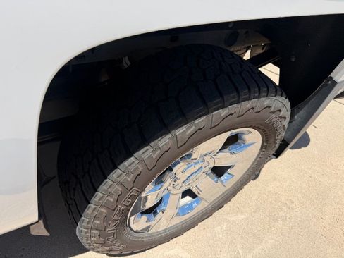 Used 2015 Chevrolet Silverado 1500 LTZ w/ LTZ Plus Package AWD/4WD image 12