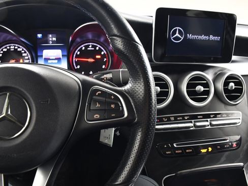 Used 2018 Mercedes-Benz GLC 300 4MATIC image 29