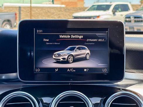 Used 2019 Mercedes-Benz GLC 300 image 13