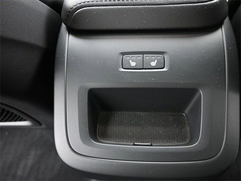 Used 2023 Volvo XC60 B5 Core w/ Climate Package image 29