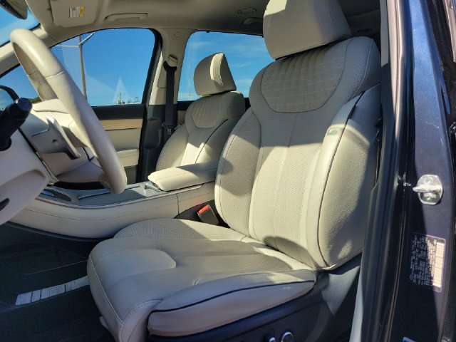 Used 2024 Hyundai Palisade Limited AWD/4WD image 26