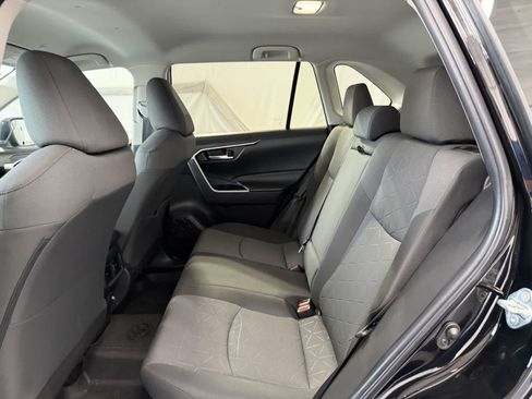 Used 2023 Toyota RAV4 AWD Hybrid image 11