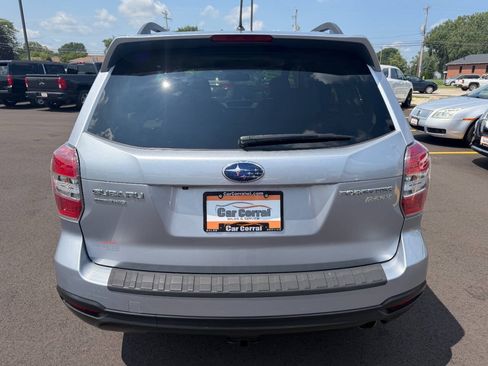 Used 2015 Subaru Forester 2.5i Limited w/ Popular Package #2 AWD/4WD image 4