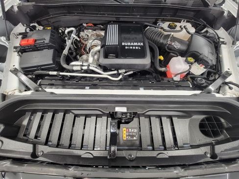 Used 2025 GMC Sierra 1500 AT4 w/ AT4 Premium Package AWD/4WD image 37