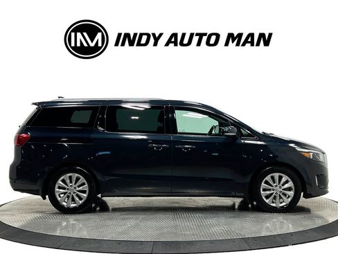 Used 2016 Kia Sedona EX FWD image 3