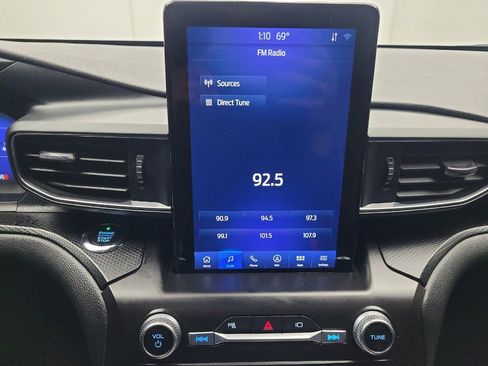 Used 2020 Ford Explorer ST w/ ST Street Pack image 25