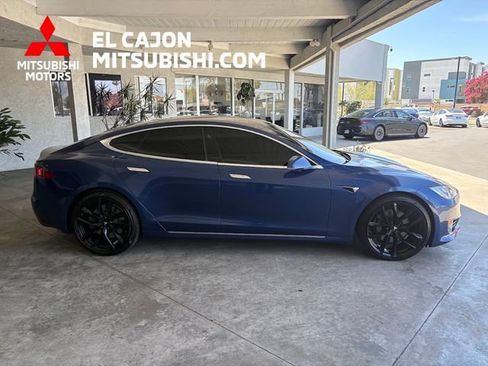 Used 2018 Tesla Model S 75D AWD/4WD image 2